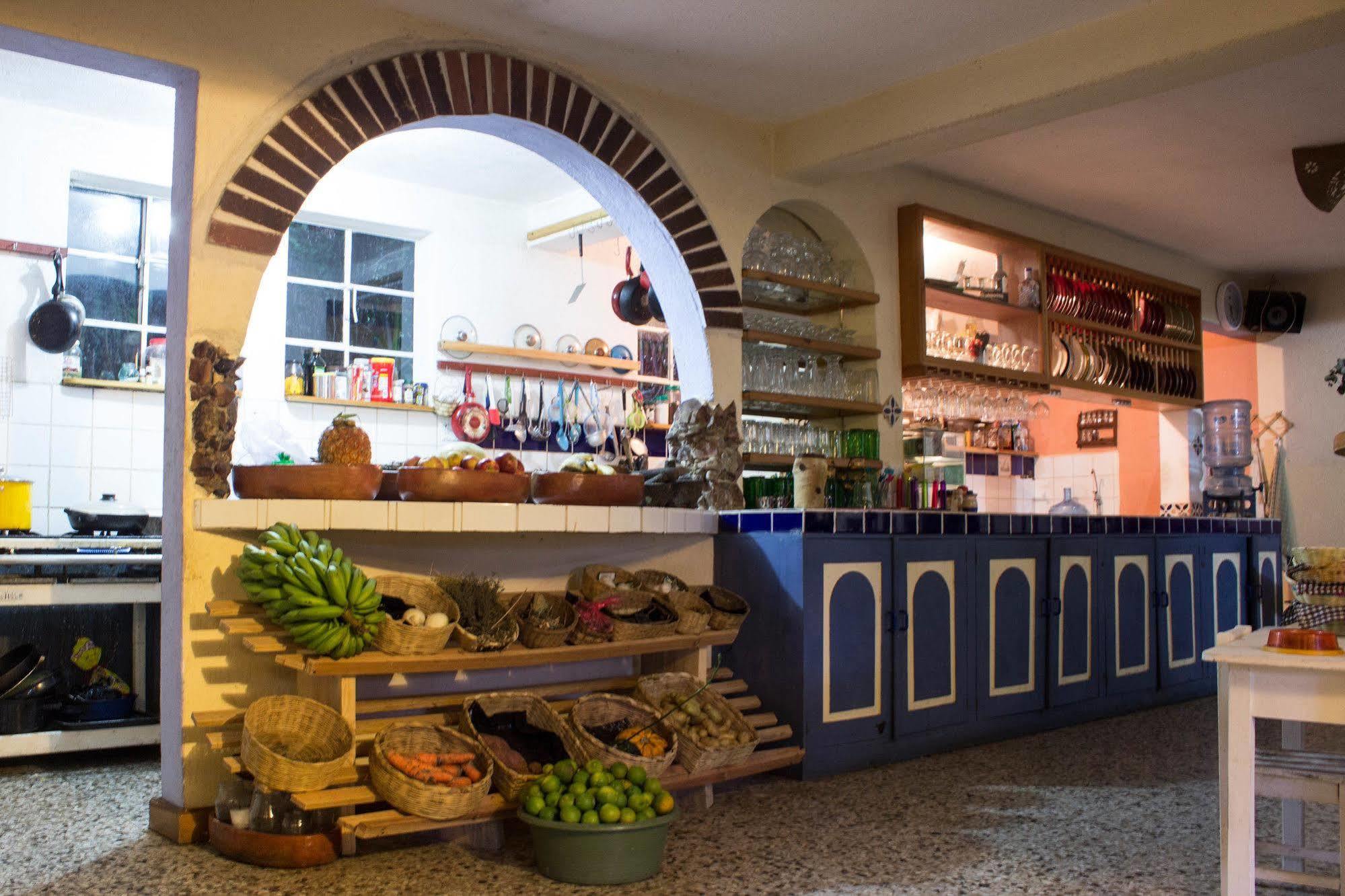 Hotel Y Restaurante La Casa Rosa Санта Круз Ла Лагуна Екстериор снимка