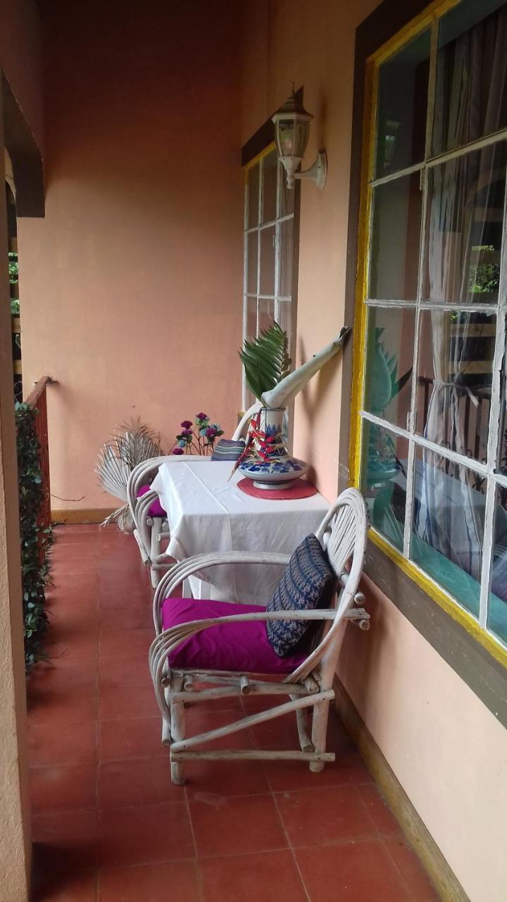 Hotel Y Restaurante La Casa Rosa Санта Круз Ла Лагуна Екстериор снимка