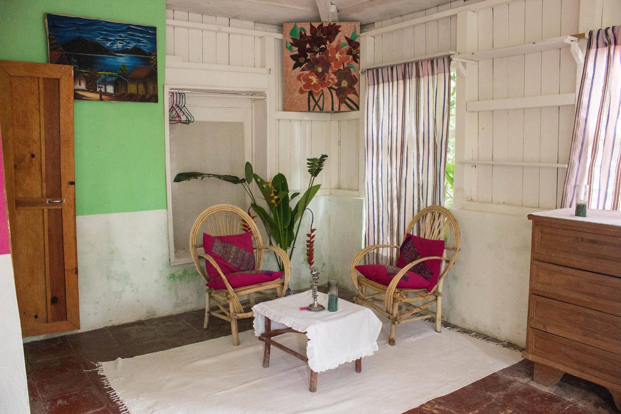 Hotel Y Restaurante La Casa Rosa Санта Круз Ла Лагуна Екстериор снимка